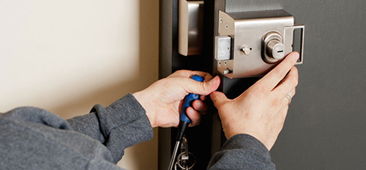 Deadbolt Lock Installation Lakewood